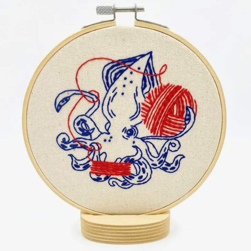 Squid Balling Yarn Embroidery Kit